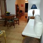 Apartamento Com Linda Vista Do Mar